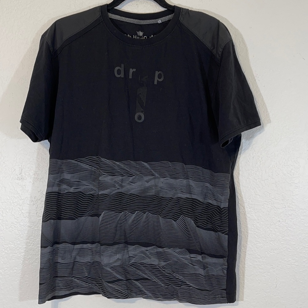 Hey IQ Premium Series Short Sleeve T-Shirt Size XL